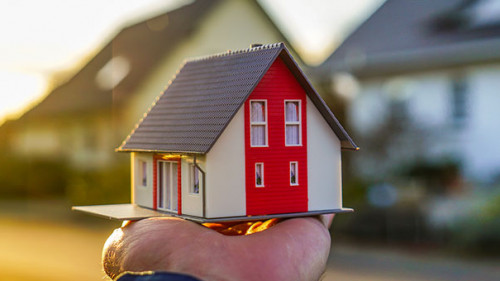 Hand-Haus-311316868-AS-marcus-hofmann