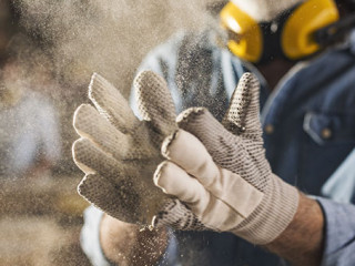 Handwerker-Staub-369412891-AS-Jelena