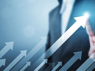 Anzugtraeger-Pfeile-352745077-AS-Monster-Ztudio