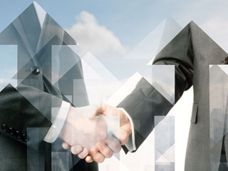 Handshake-Pfeile-182386780-AS-peshkov