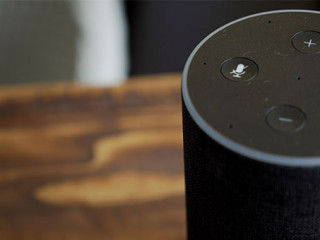 Sprachassistent-360893888-AS-Erkan