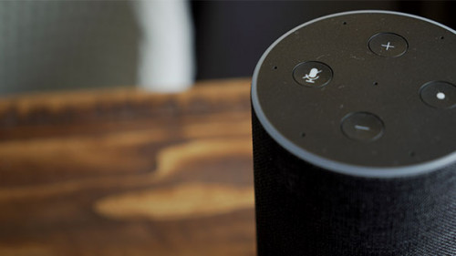 Sprachassistent-360893888-AS-Erkan