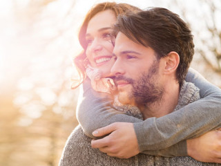 Paar-Herbst-90763123-AS-Rido