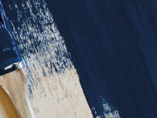 Pinsel-Blau-355578538-AS-Tatyana