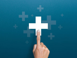 Hand-Pluszeichen-376734899-AS-Worawut