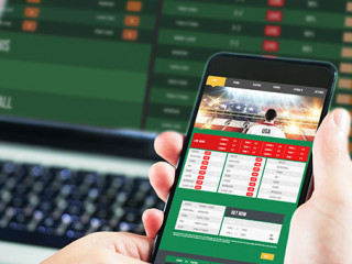 Mann-Smartphone-Wette-202859070-AS-vectorfusionart