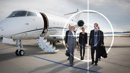 Anzugtraeger-Flugzeug-80181170-AS-Tom-Kuest