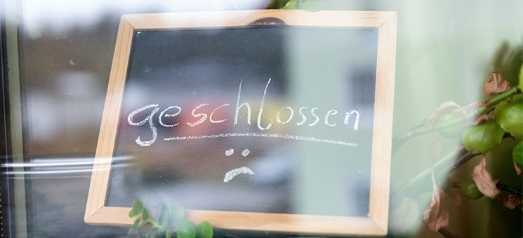 Geschlossen-331954998-AS-Sabine