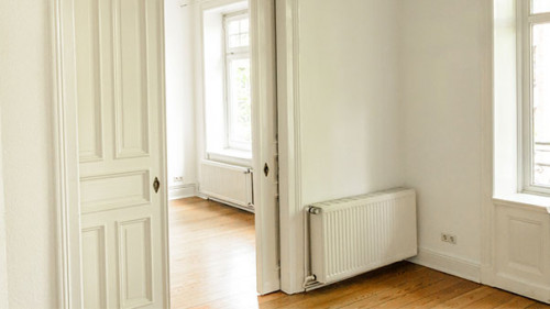 Wohnung-leer-79075724-AS-dietwalther