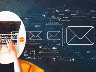 Laptop-E-Mail-339026759-AS-Tierney