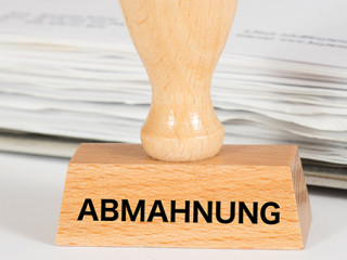 Stempel-Abmahnung-200037939-AS-studio-v-zwoelf