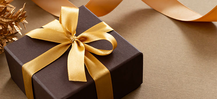 Geschenk-221376414-AS-c11yg