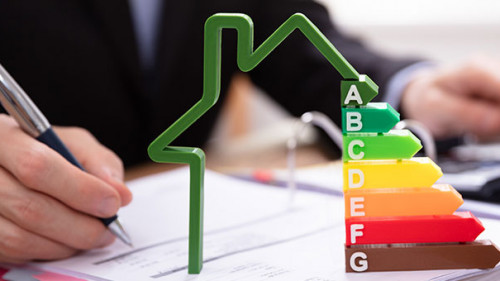 Anzugtraeger-252385696-AS-Andrey-Popov