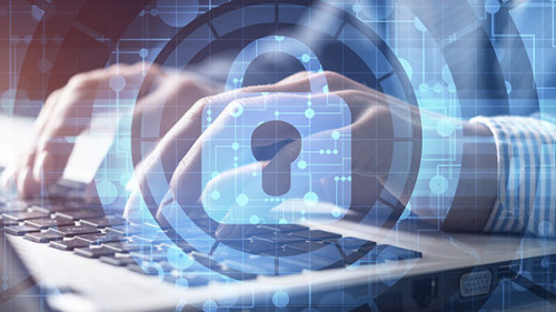 Haende-Laptop-Schloss-259993138-AS-adam121