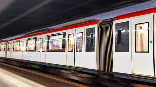 U-Bahn-Barcelona-71554462-AS-BRIAN-KINNEY