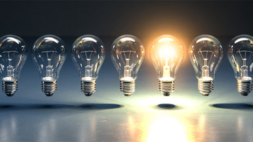 Gluehbirnen-395379820-AS-Andreas-Prott