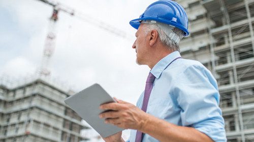 Bauleiter-Tablet-391010164-AS-Minerva-Studio