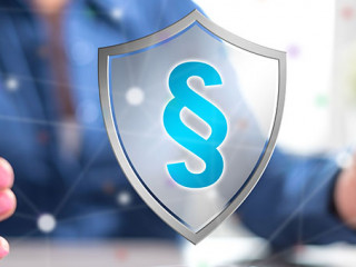 Mann-Schild-Paragraf-243315158-AS-thodonal