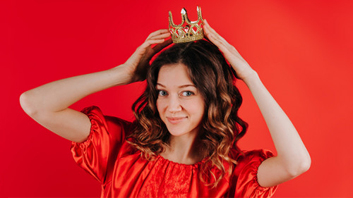 Frau-Krone-200278102-AS-wifesun