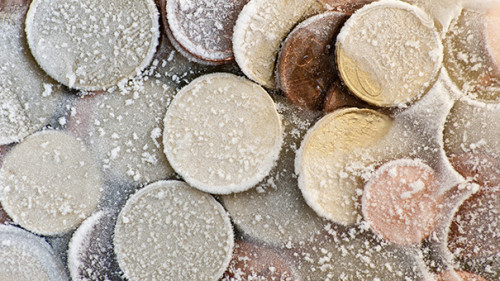 Muenzen-eingefroren-26042273-AS-kirill-makarov