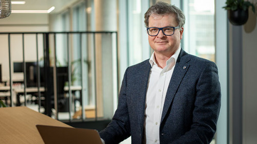 Matthias-Hansen-2021-Smart-InsurTech