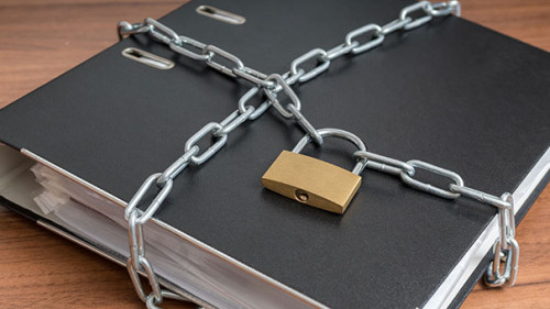 Ornder-Kette-241955242-AS-vchalup