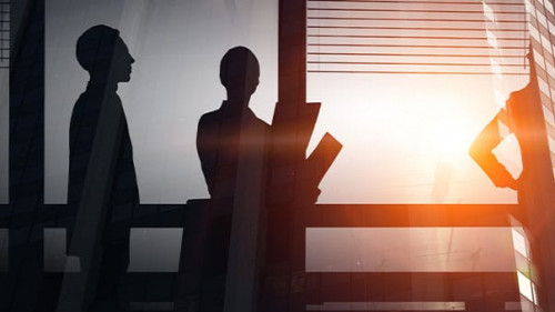 Silhouetten-422206608-AS-Sergey-Nivens