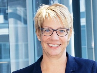 Julia-Wiens-2021-Basler-Versicherungen