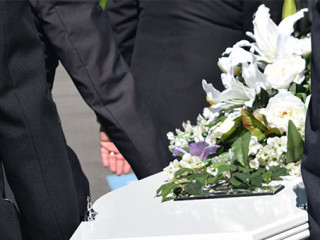 Beerdigung-2421820-PB-carolynabooth