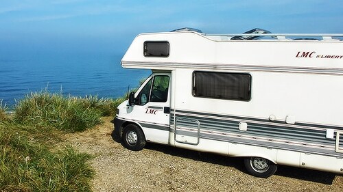 Wohnmobil-2852219-PB-Glavo