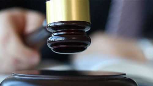 Richterhammer-296675653-AS-H-Ko