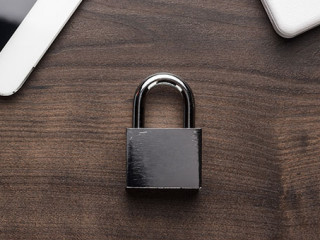 Schloss-Endgeraete-115064953-AS-Ruslan-Grumble