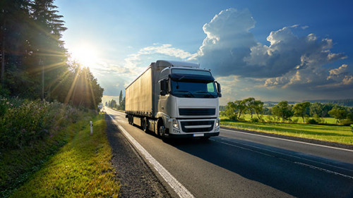 Lastwagen-228011633-AS-am