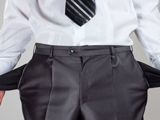 Anzugtraeger-pleite-35413964-AS-Nomad-Soul