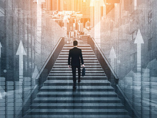 Anzugtraeger-Pfeile-305152054-AS-Blue-Planet-Studio