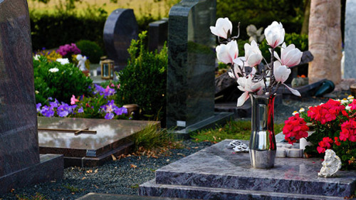 Friedhof-3683272-PB-congerdesign