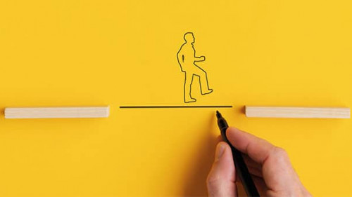 Stift-Luecke-Maennchen-329144168-AS-Gajus