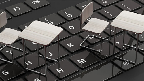 Tische-Stuehle-Tastatur-232982551-AS-Rawf8