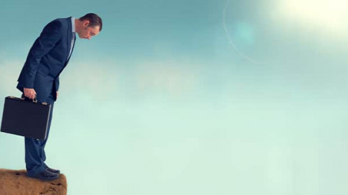 Anzugtraeger-Schlucht-74069196-AS-eelnosiva