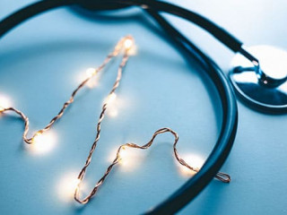 Stethoskop-333303767-AS-Polonio-Video