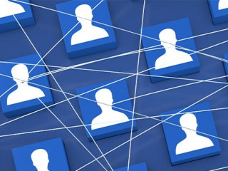 Koepfe-Netzwerk-350034371-AS-vegefox-com