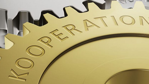 Kooperation-Zahnraeder-157689161-AS-Zerbor