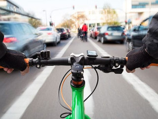 Verkehr-Fahrradfahrer-263273626-AS-David-Sch