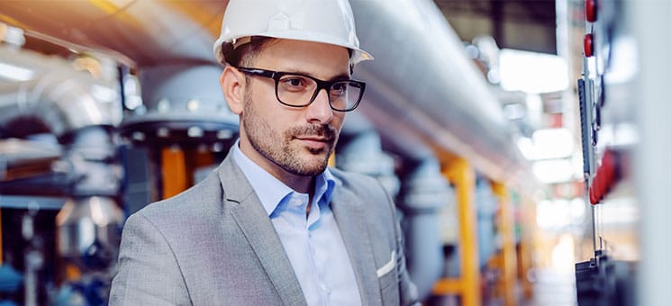 Anzugtraeger-Helm-Fabrik-291733131-AS-dusanpetkovic1