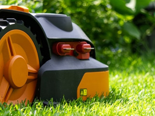 Maehroboter-3403793-PB-distelAPPArath