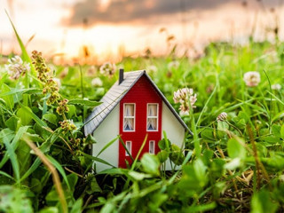 Haus-Wiese-208222454-AS-marcus-hofmann