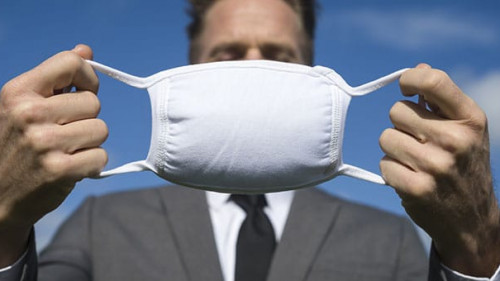 Anzugtraeger-Maske-330058100-AS-PeskyMonkey