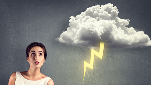 Frau-Wolke-Blitz-42727615-AS-lassedesignen