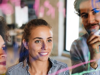 Team-Glaswand-322279153-AS-NDABCREATIVITY