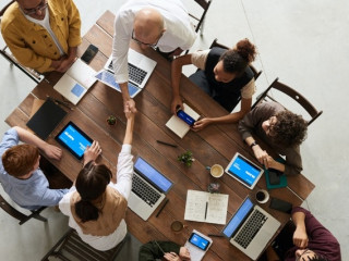 CLARK Versicherungsbranche.jpg